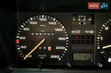 Седан Volkswagen Jetta 1987 в 
