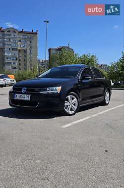 Седан Volkswagen Jetta 2012 в 