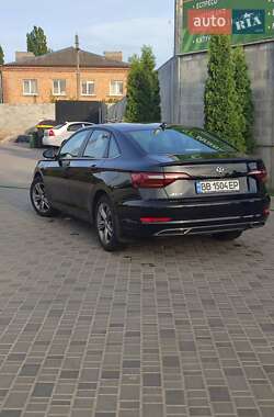 Седан Volkswagen Jetta 2018 в Кропивницком