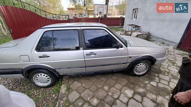 Седан Volkswagen Jetta 1990 в Івано-Франківську