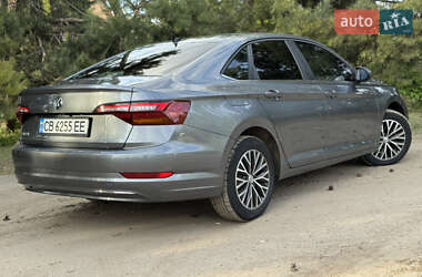 Седан Volkswagen Jetta 2019 в 