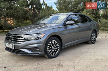 Седан Volkswagen Jetta 2019 в 
