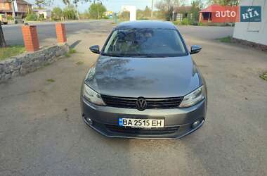 Седан Volkswagen Jetta 2012 в 