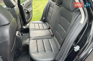Універсал Volkswagen Jetta 2012 в 