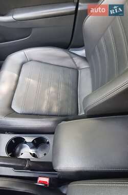Седан Volkswagen Jetta 2012 в 