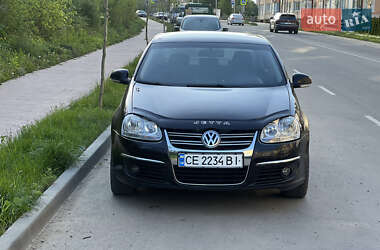 Седан Volkswagen Jetta 2007 в Чернівцях