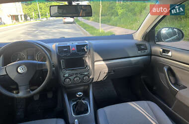 Седан Volkswagen Jetta 2007 в 