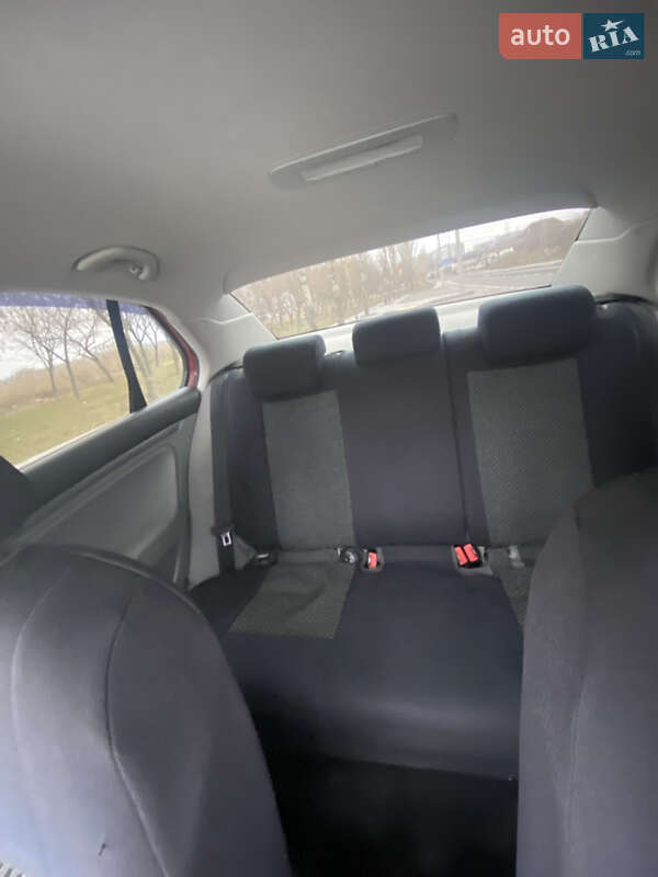 Седан Volkswagen Jetta 2007 в Николаеве
