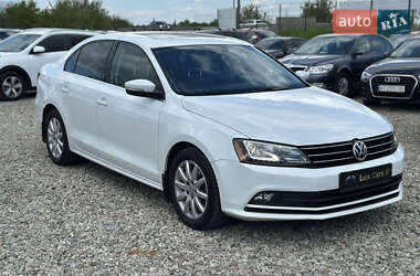 Седан Volkswagen Jetta 2015 в Івано-Франківську