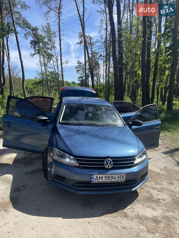 Седан Volkswagen Jetta 2014 в Житомирі
