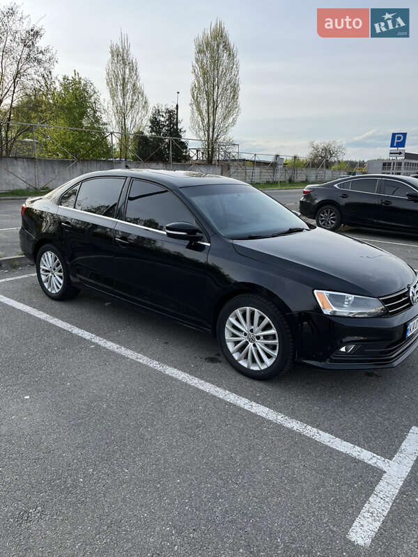 Седан Volkswagen Jetta 2014 в Киеве