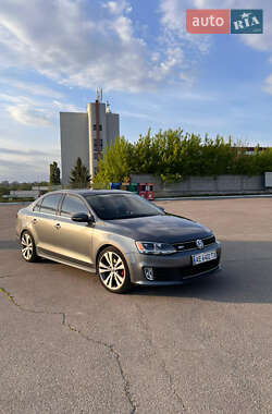 Седан Volkswagen Jetta 2012 в 