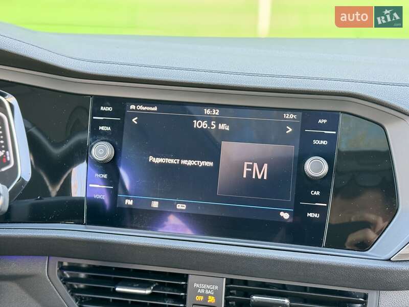 Седан Volkswagen Jetta 2018 в Києві