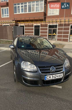 Седан Volkswagen Jetta 2007 в 