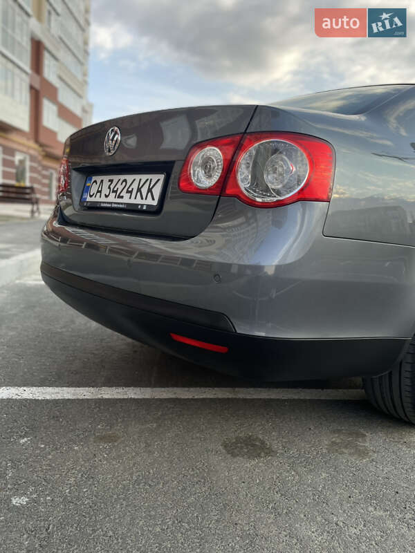 Седан Volkswagen Jetta 2007 в Умані