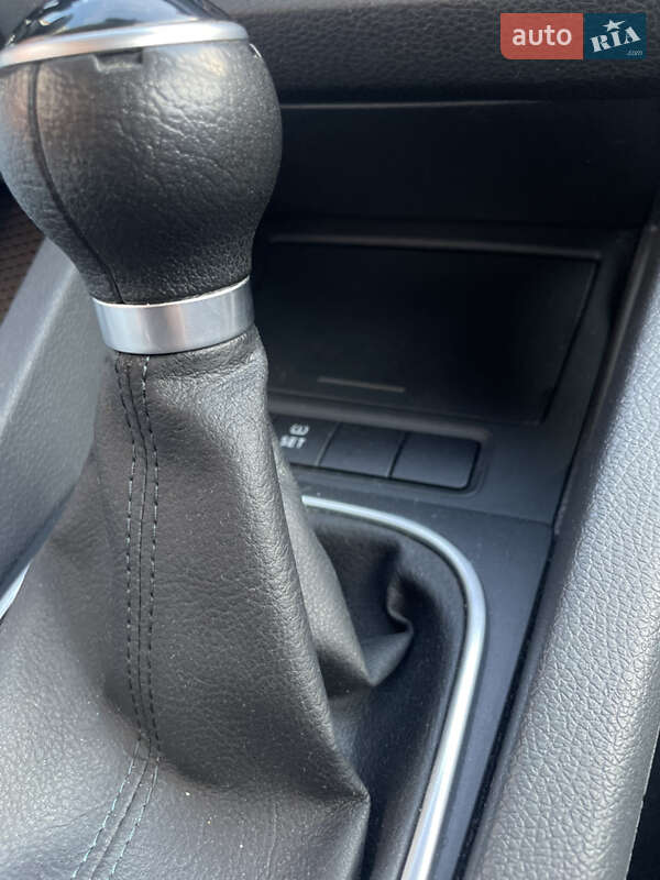 Седан Volkswagen Jetta 2007 в Умані