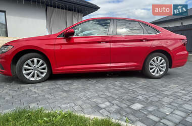 Седан Volkswagen Jetta 2018 в Луцке
