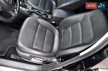 Седан Volkswagen Jetta 2012 в 