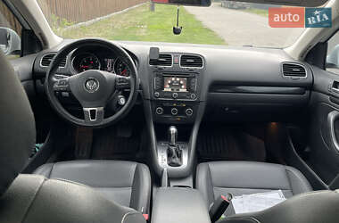 Універсал Volkswagen Jetta 2014 в 