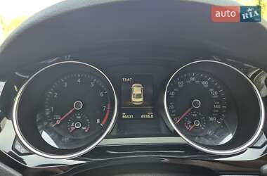 Седан Volkswagen Jetta 2017 в 