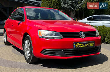Седан Volkswagen Jetta 2014 в Львове