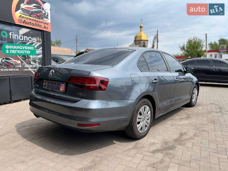 Седан Volkswagen Jetta 2016 в Кривому Розі