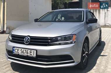 Седан Volkswagen Jetta 2015 в Львові