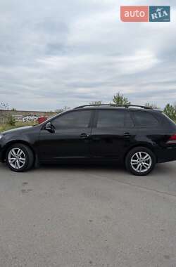 Универсал Volkswagen Jetta 2012 в 