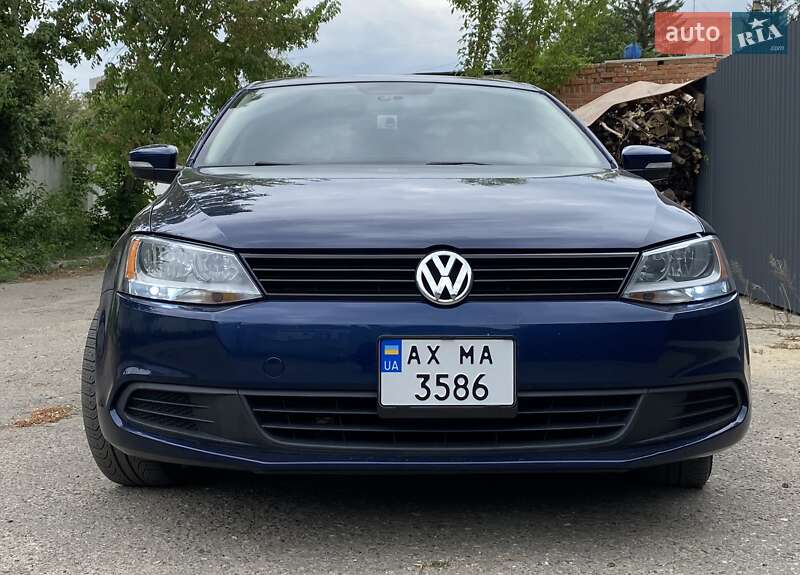 Volkswagen Jetta 2011