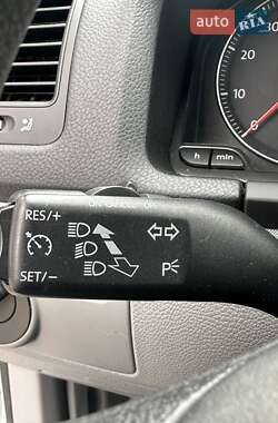 Седан Volkswagen Jetta 2009 в 