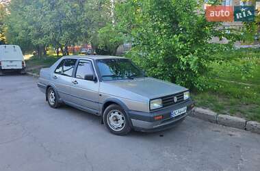 Седан Volkswagen Jetta 1990 в Нововолинську