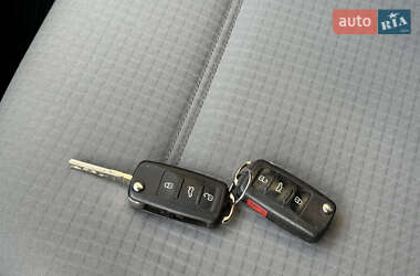 Седан Volkswagen Jetta 2017 в 