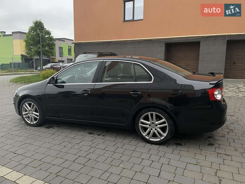 Седан Volkswagen Jetta 2007 в Ивано-Франковске