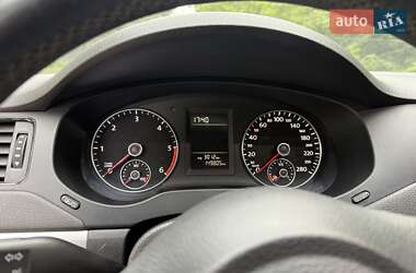 Седан Volkswagen Jetta 2014 в 