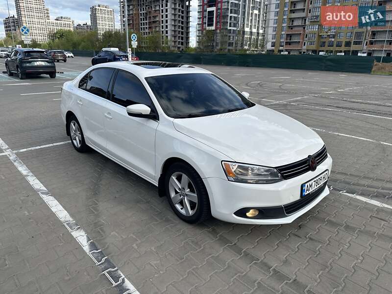 Volkswagen Jetta 2013