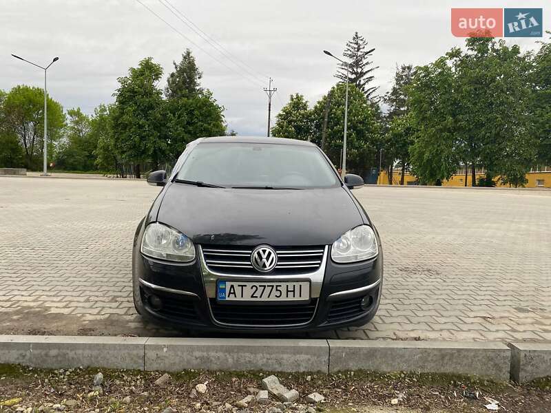 Седан Volkswagen Jetta 2008 в Ивано-Франковске
