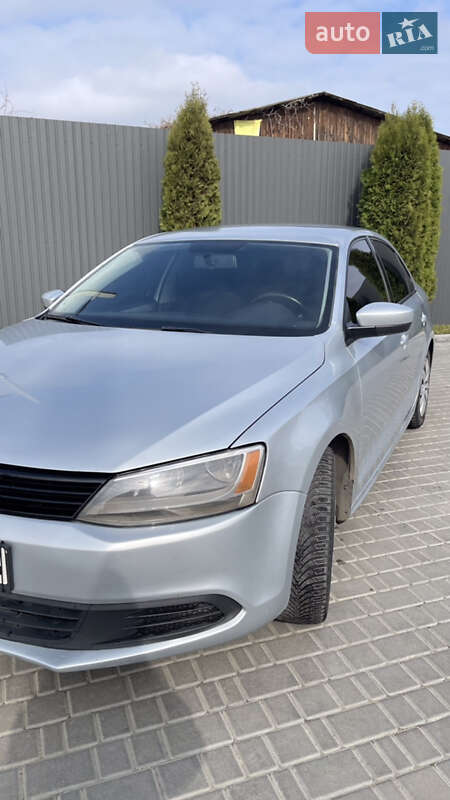 Седан Volkswagen Jetta 2012 в Кропивницком