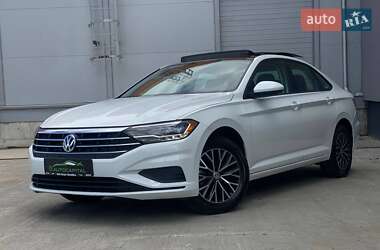 Седан Volkswagen Jetta 2021 в 