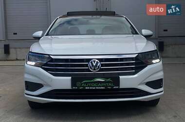 Седан Volkswagen Jetta 2021 в 