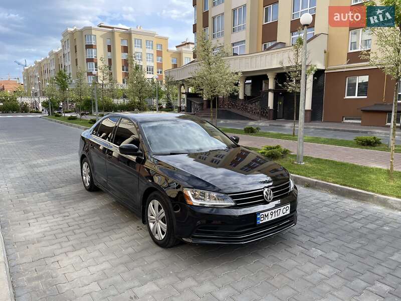 Седан Volkswagen Jetta 2016 в Киеве