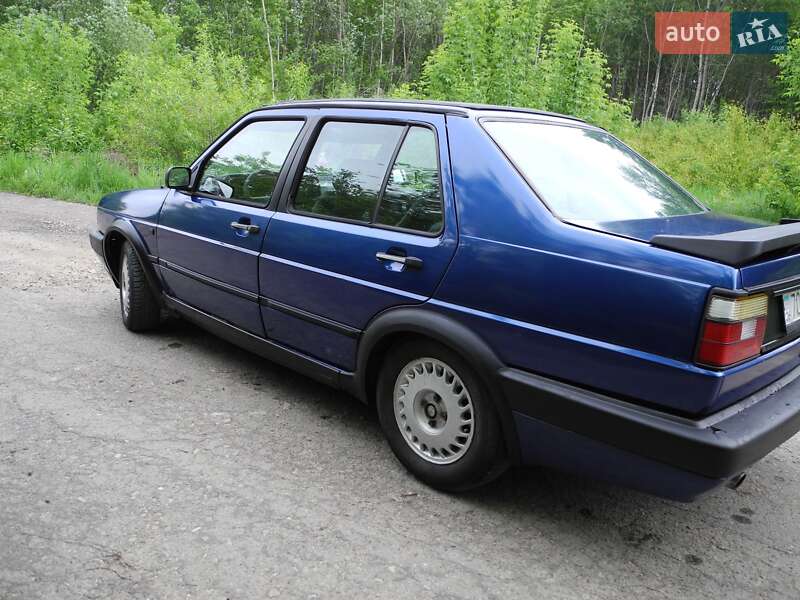 Седан Volkswagen Jetta 1989 в Косове