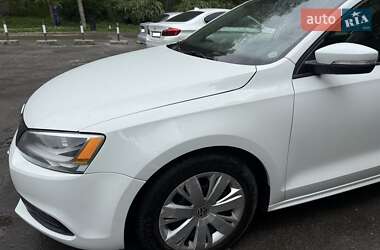 Седан Volkswagen Jetta 2014 в 