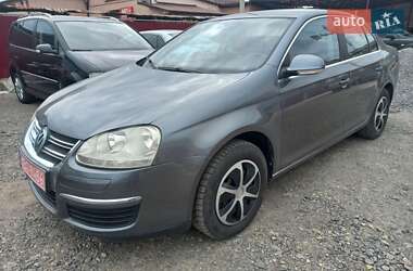 Седан Volkswagen Jetta 2007 в Шептицькому