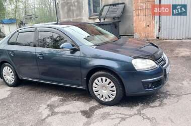 Седан Volkswagen Jetta 2006 в 