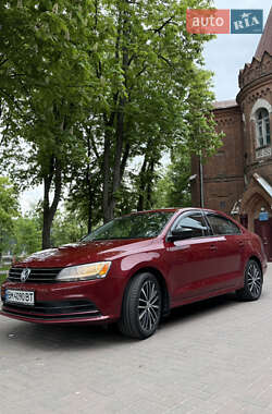 Седан Volkswagen Jetta 2016 в 