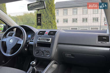 Седан Volkswagen Jetta 2006 в 
