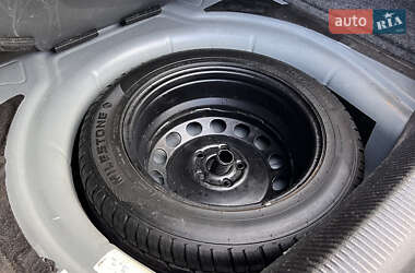 Седан Volkswagen Jetta 2006 в 