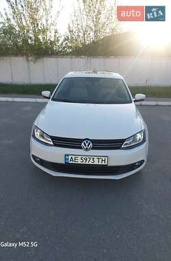 Седан Volkswagen Jetta 2012 в Харкові