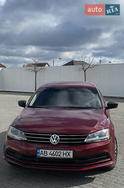Седан Volkswagen Jetta 2015 в Гайсину