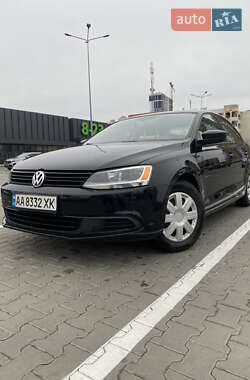 Седан Volkswagen Jetta 2011 в Киеве
